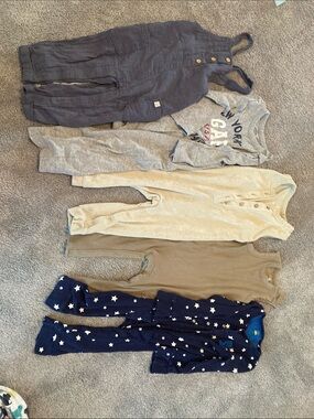GAP Kids Navy Star One-Piece Pajamas and Assorted One-Pieces Set